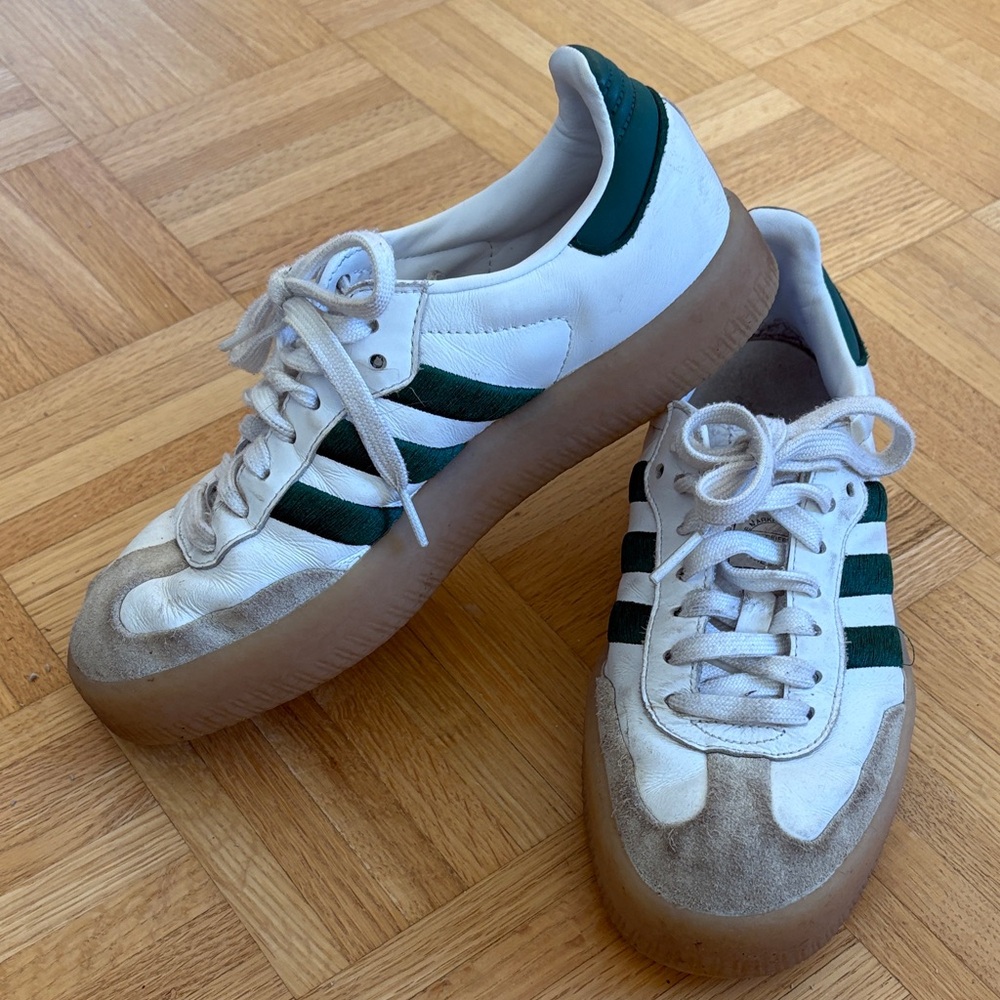 Adidas Sambas White and Green Sneakers with Gum Sole sz. 8
